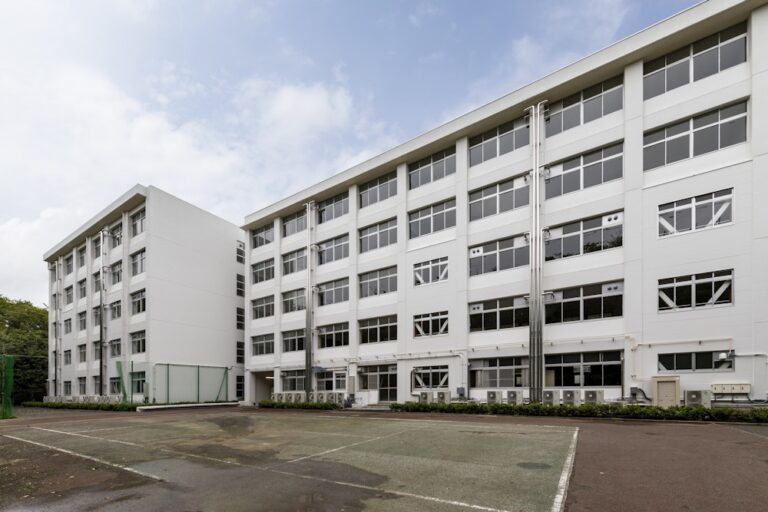 保土ケ谷高校南棟他改修及び耐震補強工事1