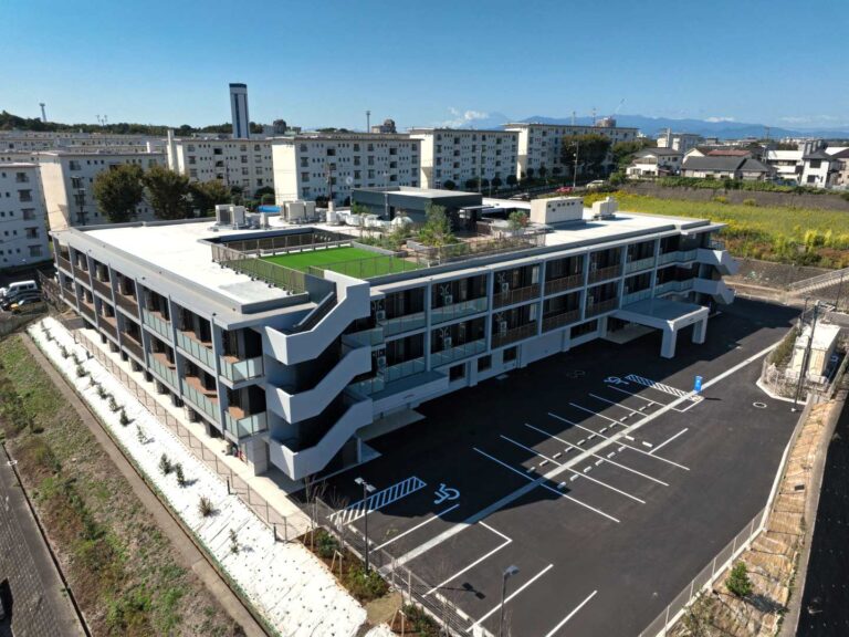 太陽の家左近山1