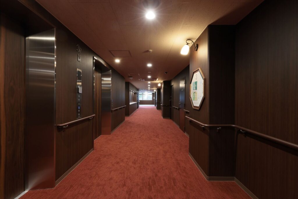 太陽の家左近山10