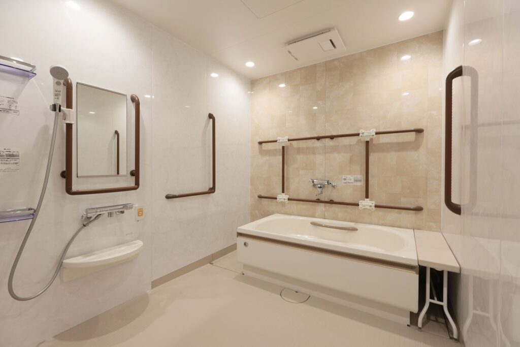 太陽の家左近山14