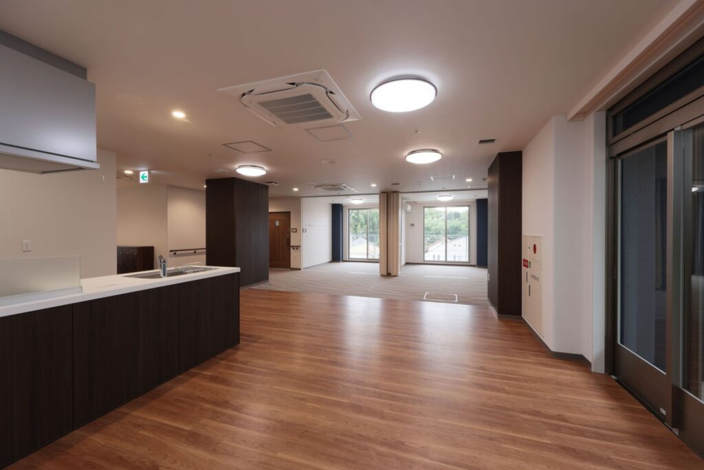 太陽の家左近山9