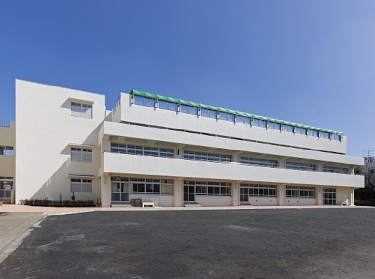 戸塚小学校増築その他工事1