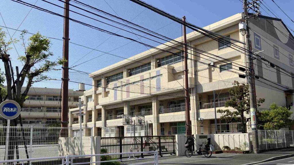 横浜岸根 周辺 07 神大寺小学校