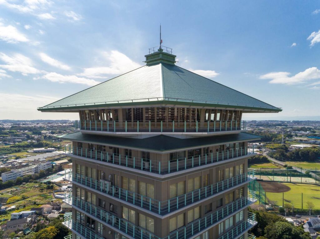 横浜薬科大学図書館棟10