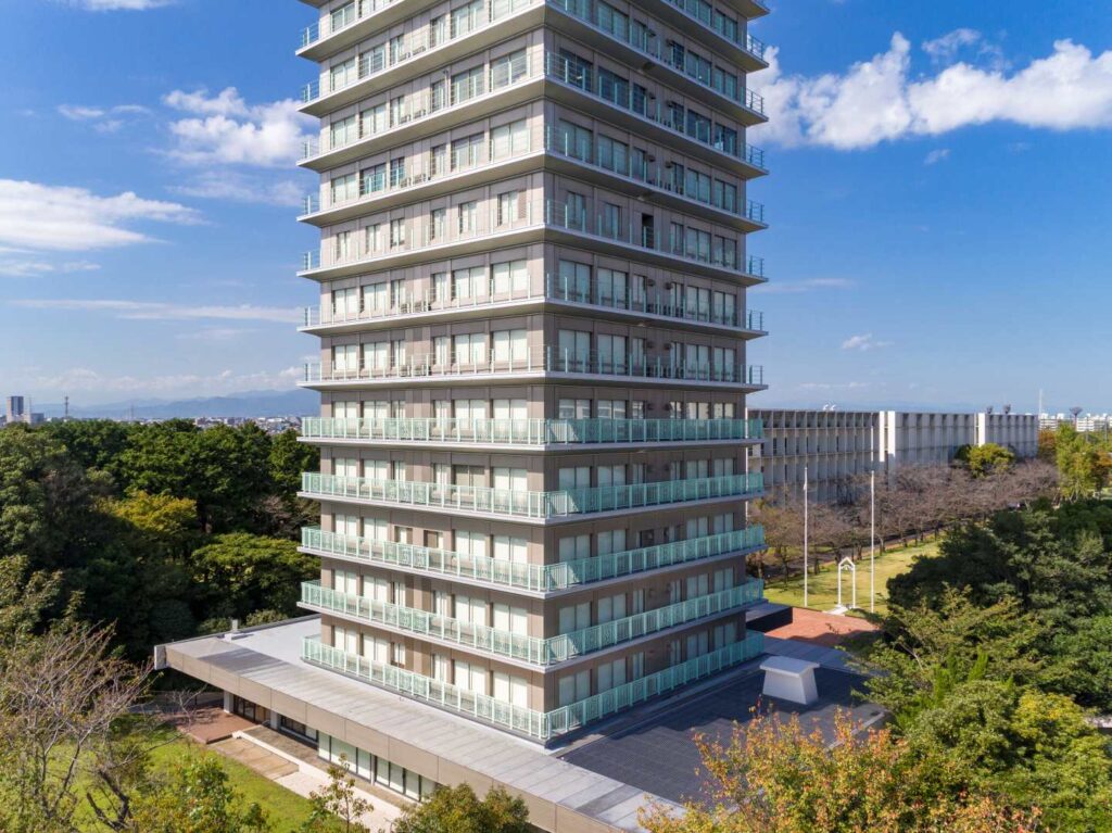 横浜薬科大学図書館棟11