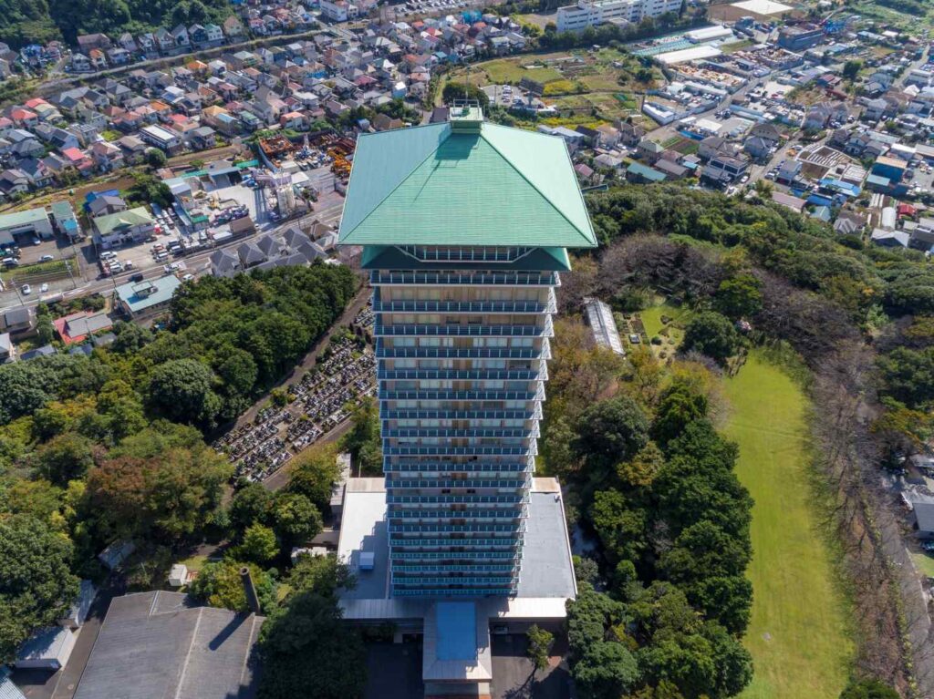 横浜薬科大学図書館棟7