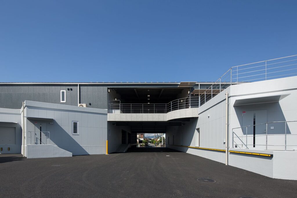 渡辺商事湘南支店1