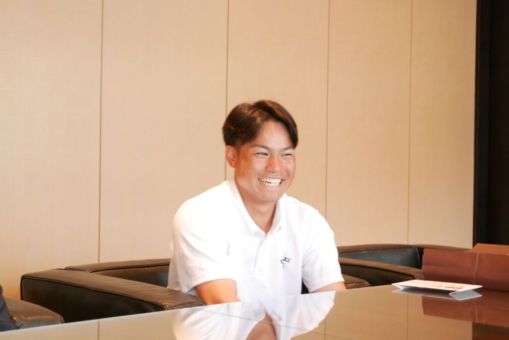 緒方選手訪問3